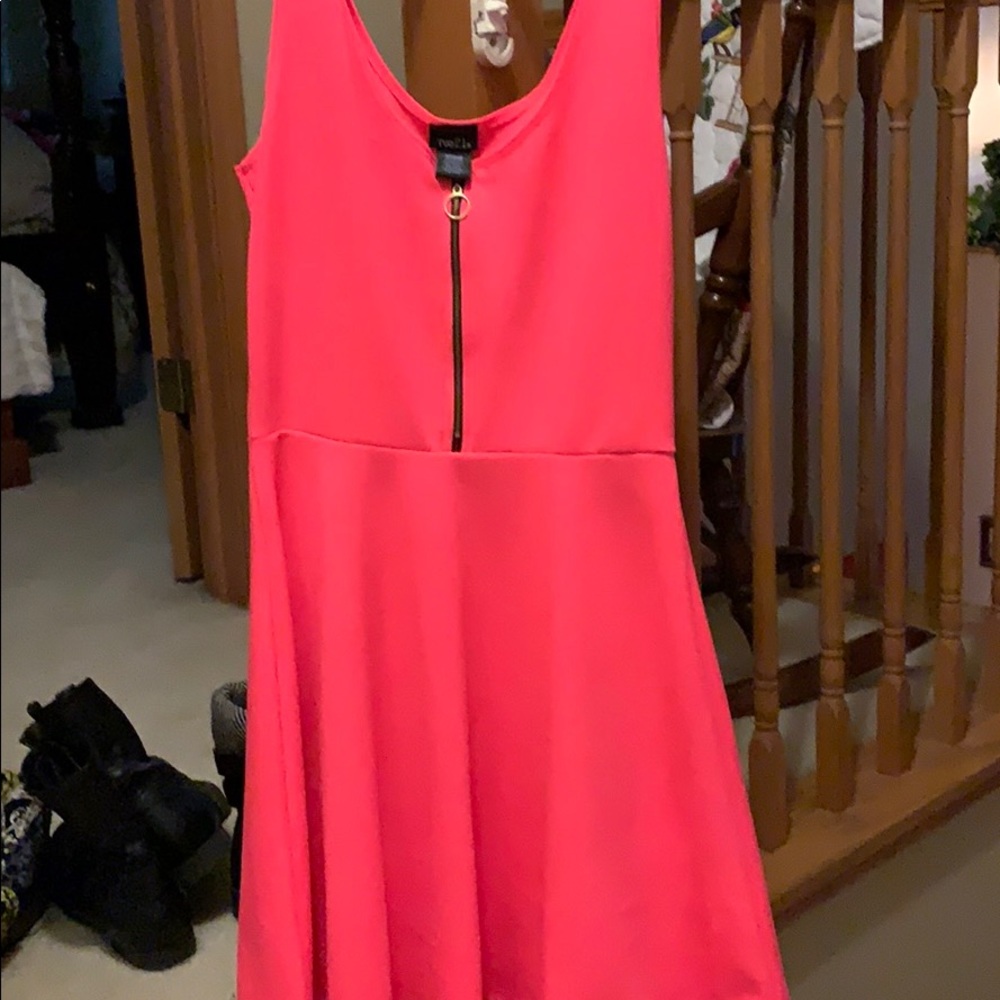 Neon pink dress with zipper in the front